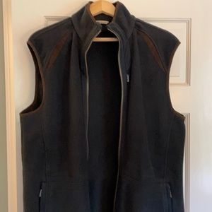 EUC - Barbour Lowerdale fleece vest